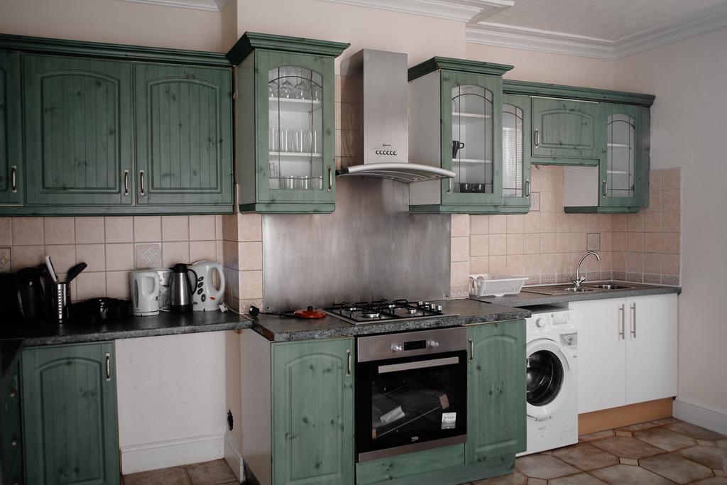 Fishponds Lodge room 5